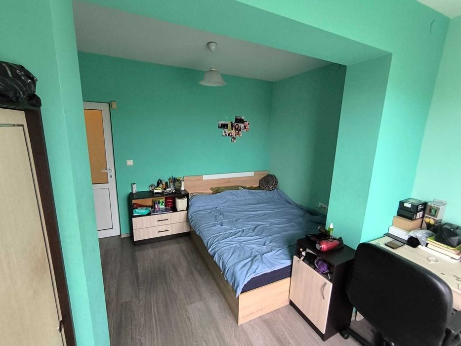 Просторен 4стаен апартамент