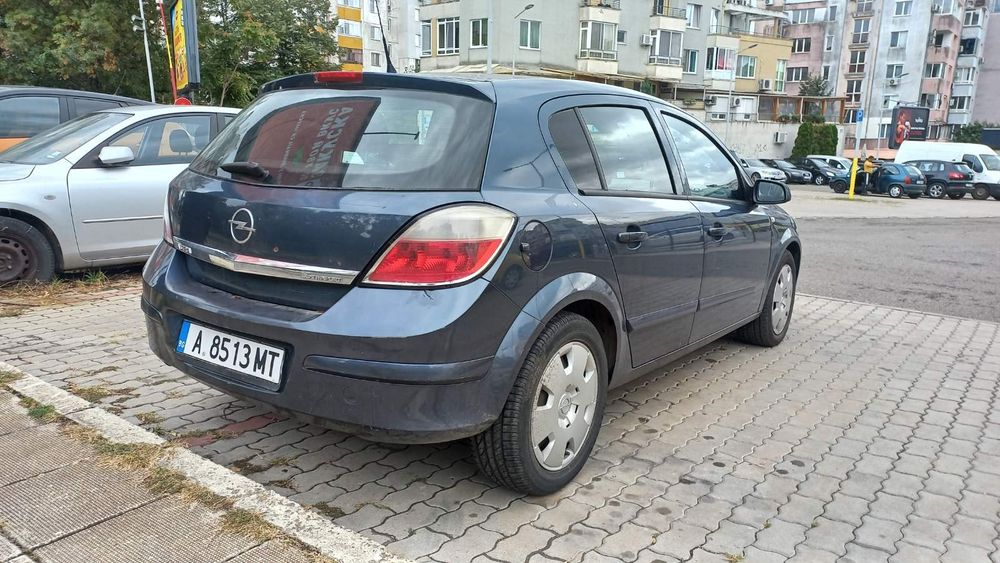 Продава се Опел Астра