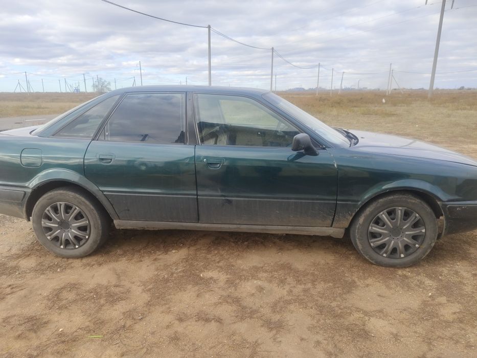 Продам машину Ауди б4