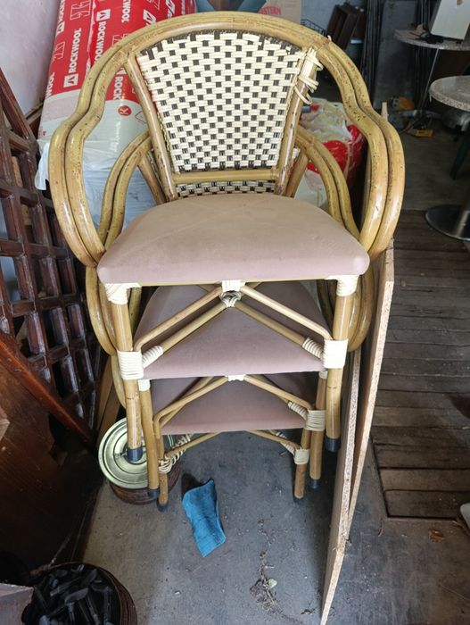 Столове ролтанови