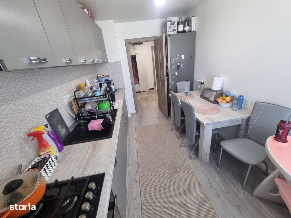 Apartament 3 camere,79 mp,2 băi,garaj,boxă,Deva-ultracentral