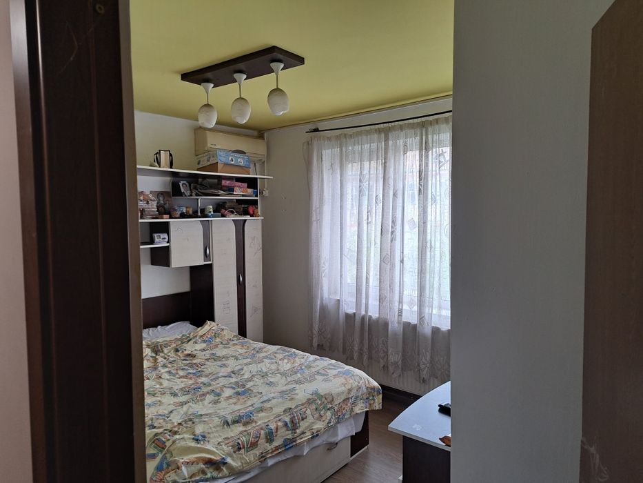 Apartament 3 camere-Aleea Trandafirilor