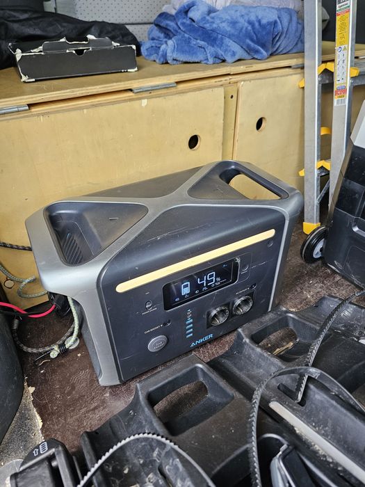 Power station  Anker LIFEPO4, 1229 WH