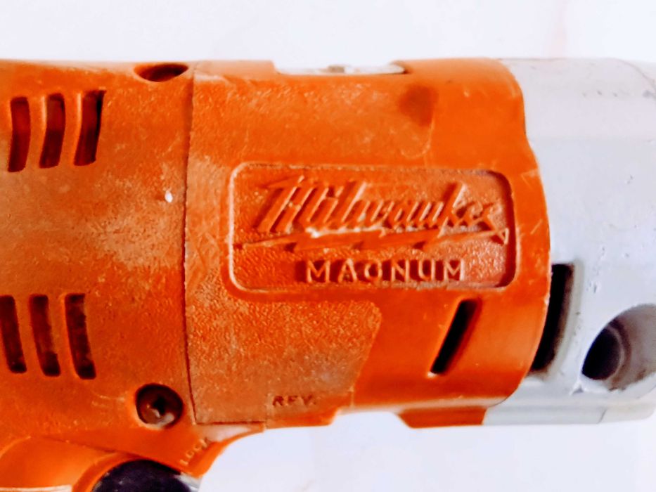 Milwaukee Magnum Професионална