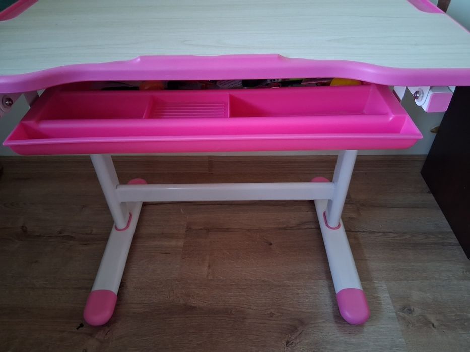 Детско регулируемо бюро