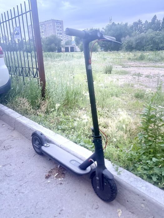 Электросамокат Xiaomi M365 оригинал
