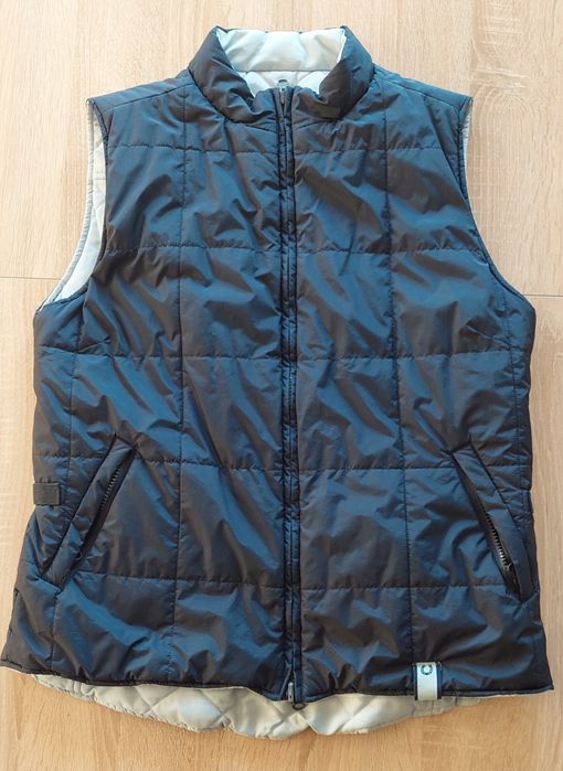 Много топло зимно яке и топла грейка елек с две лица.