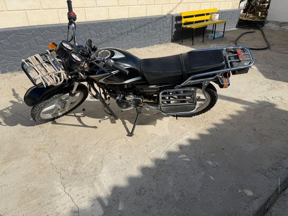 Мотоцикл Yaqi 200