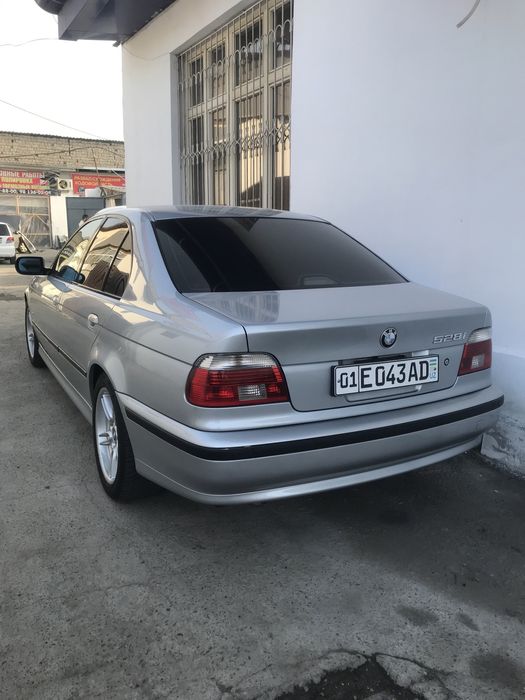 BMW E39 holati ideal