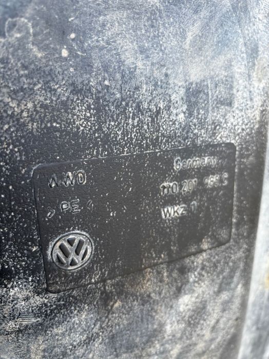 Rezervor combustibil motorina complet cu pompa Volkswagen Vw Touran 1T 1T0 201 085 C