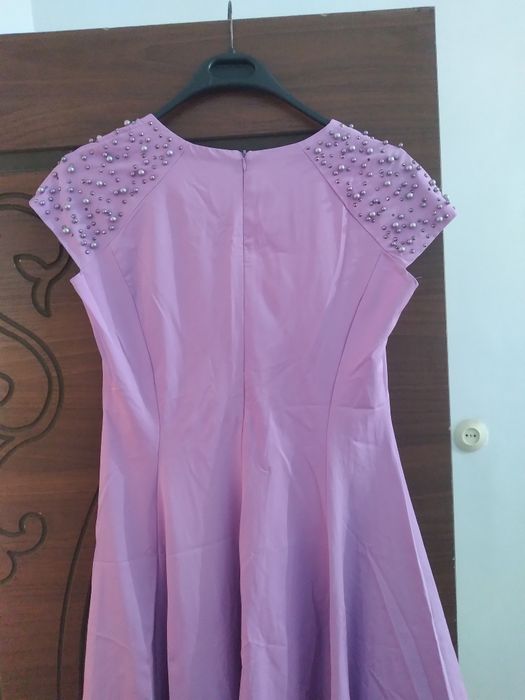 Betakror oqshom libosi