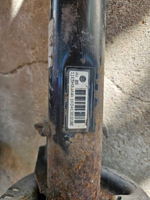 Амортисьори предни Vw Golf 5/ Голф 5