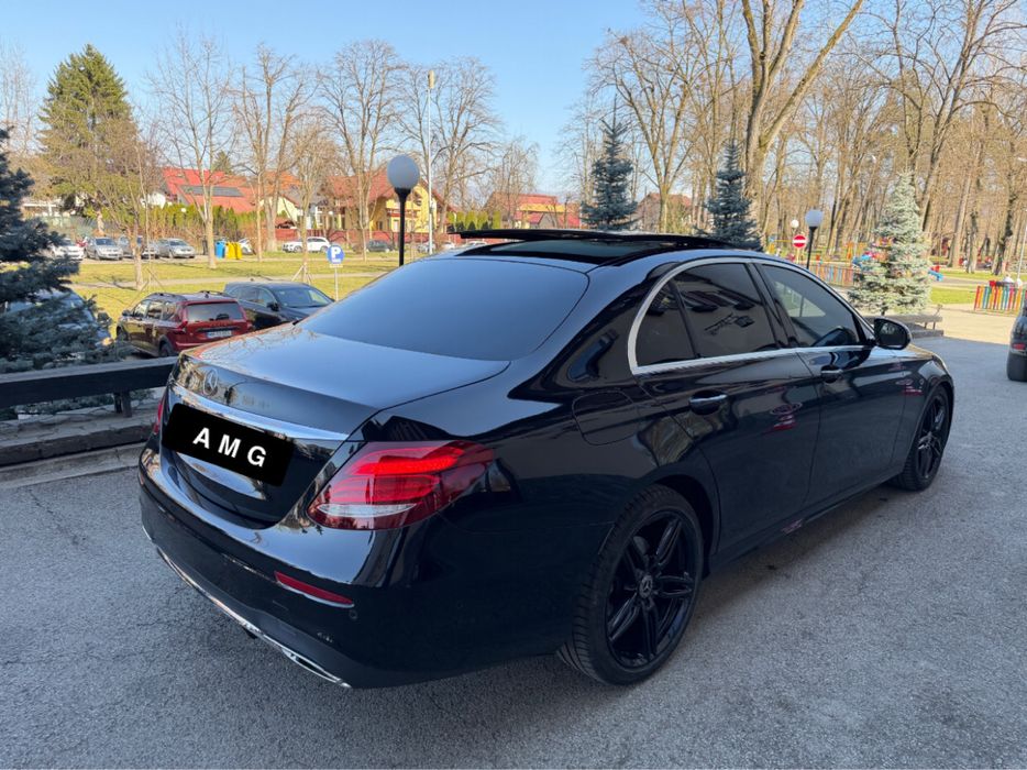 Mercedes E 220 Pak AMG  2019