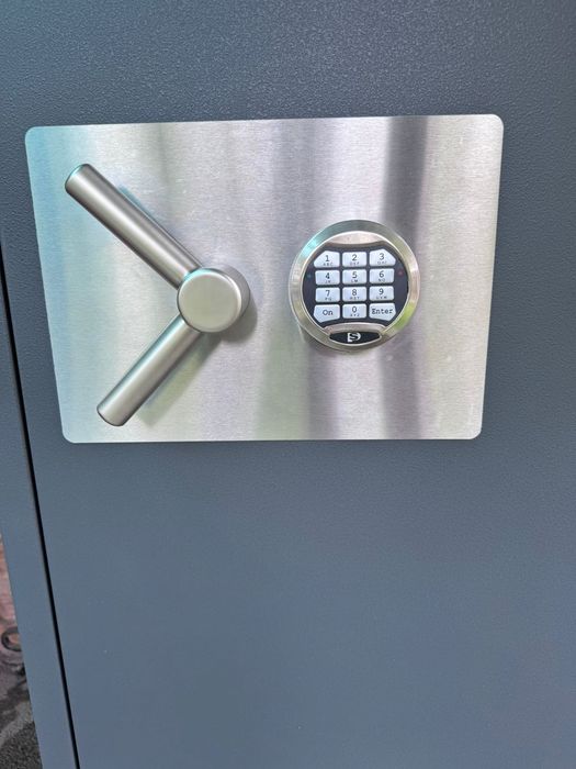 Сейф огнестойкий