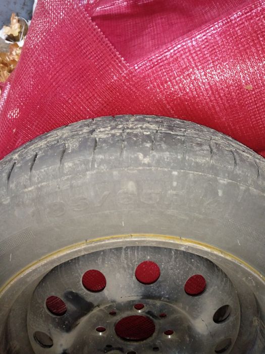 Продам шины на ладу