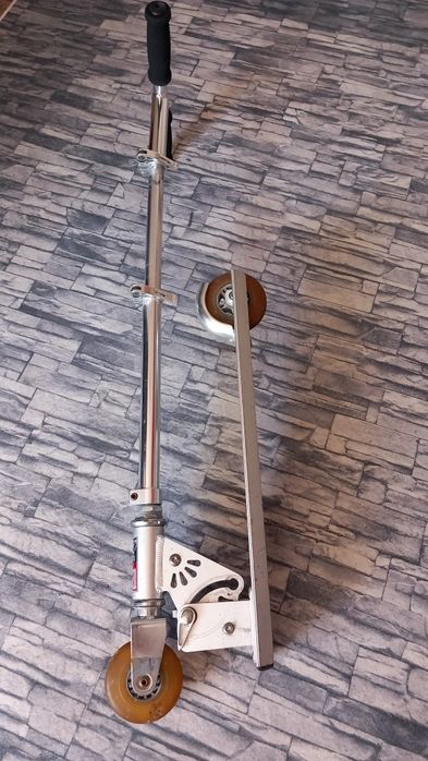 Trotineta marca Scooter