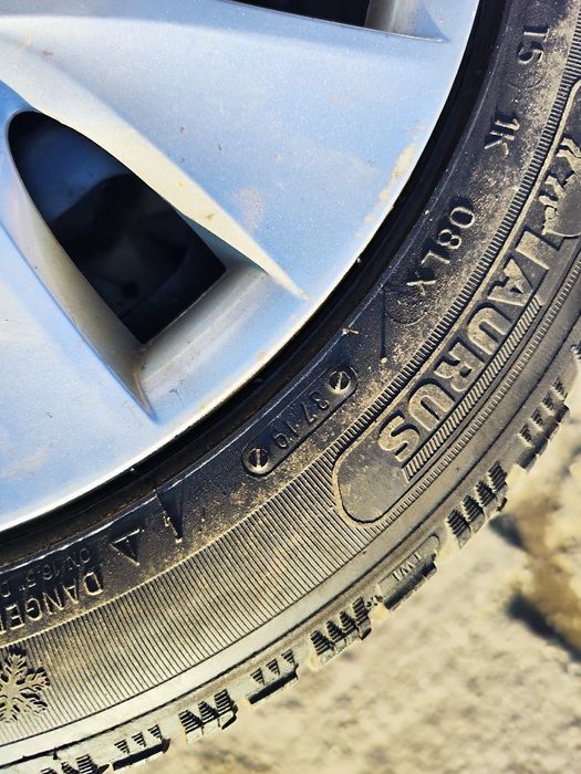 Jante tabla cauciucuri iarna 195-55-16