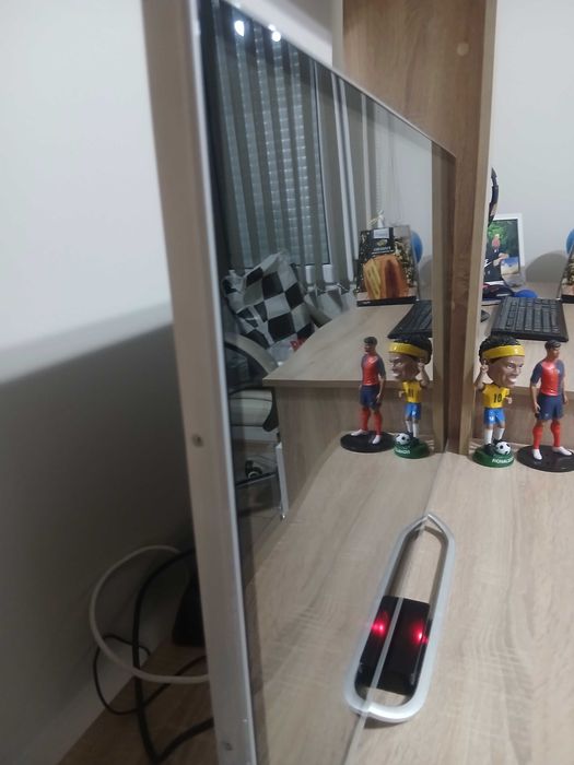 LED Телевизор CROWN