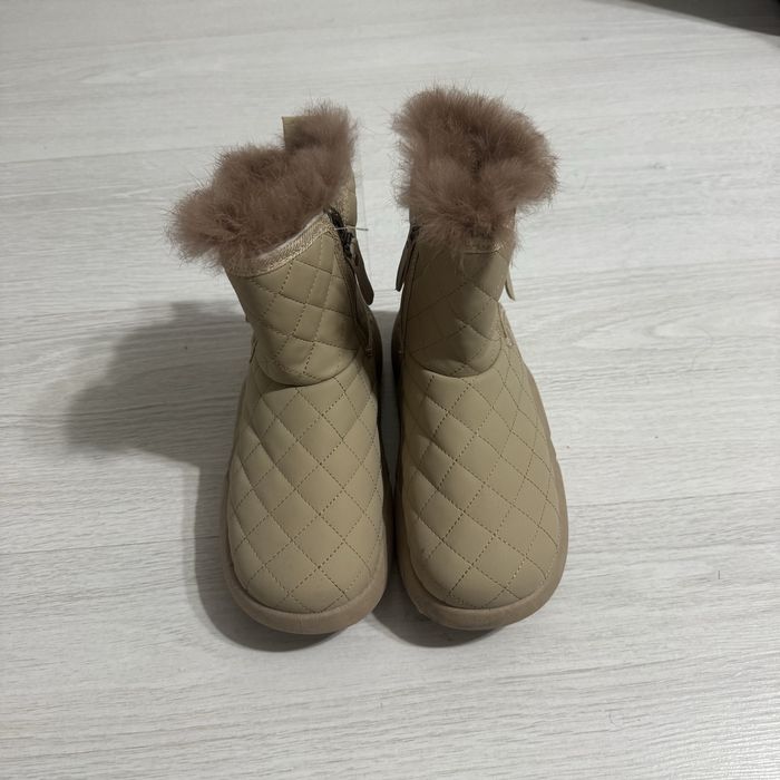 Ghete pentru femei