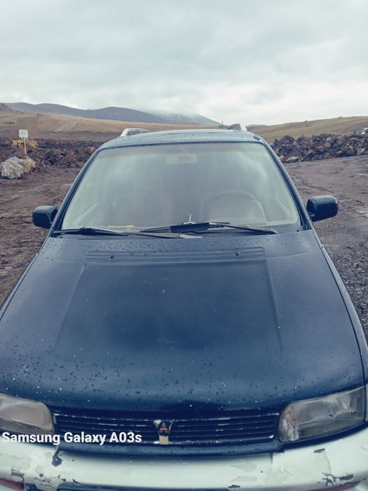 митсубиси спейс вагон