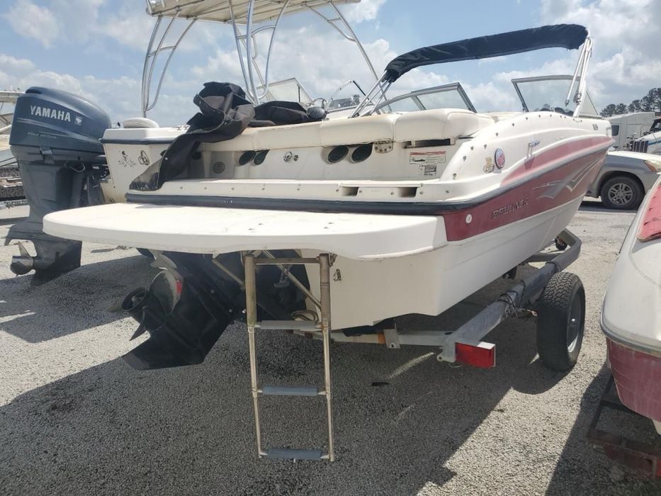 Катер Byliner 2009 года