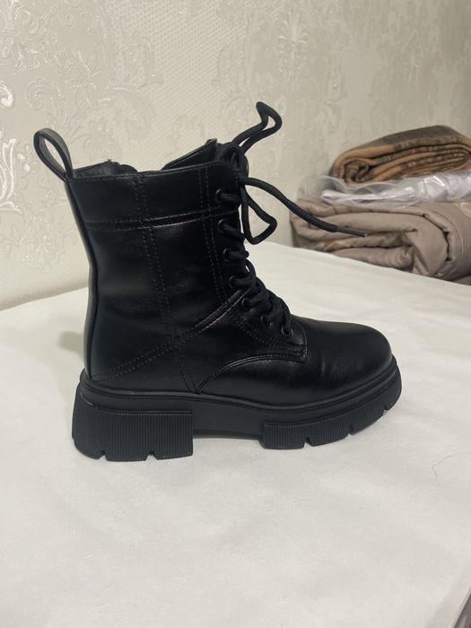 Женская обувь новая