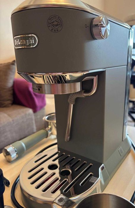 Espressor manual De’Longhi Dedica Duo EC890.GR