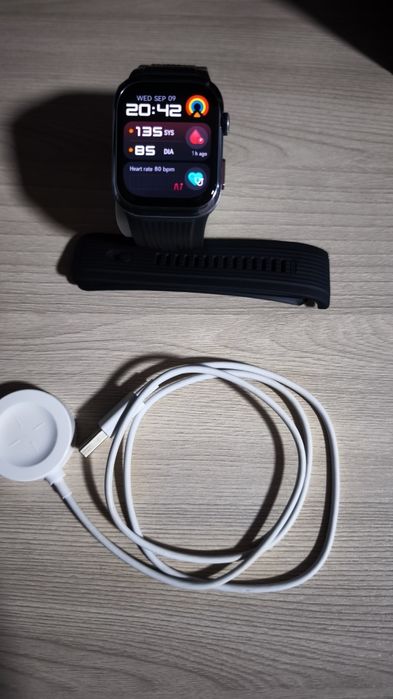 Продам смарт часы huawei d2