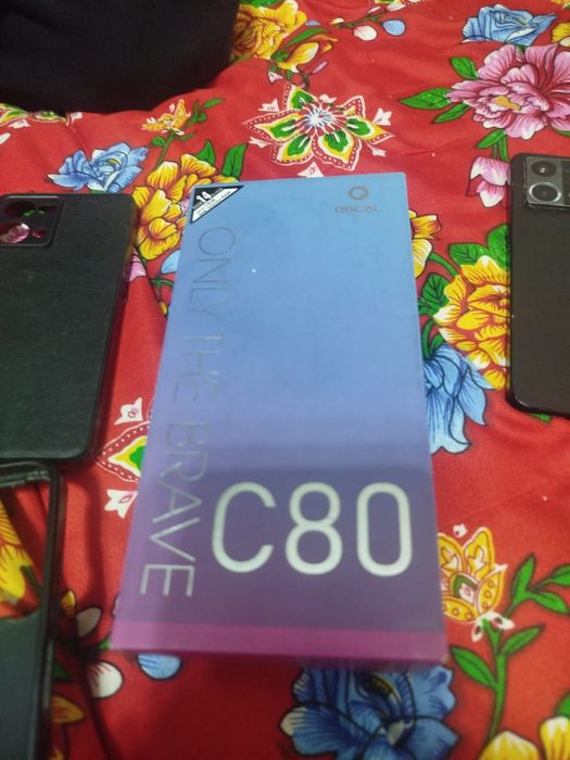 Продам телефон oscal c 80, oppo reno 7