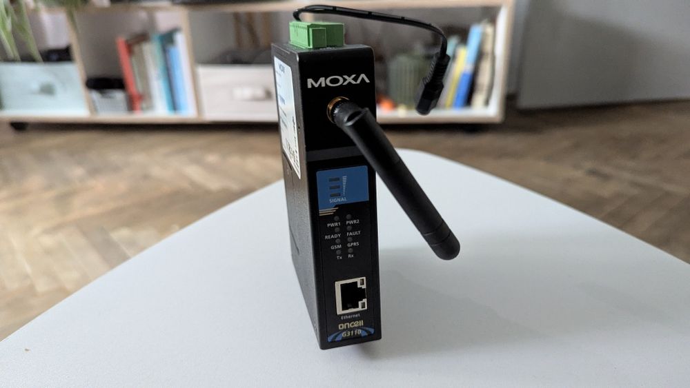 Dispozitiv automatizări SIM Ethernet, Moxa OnCell G3110