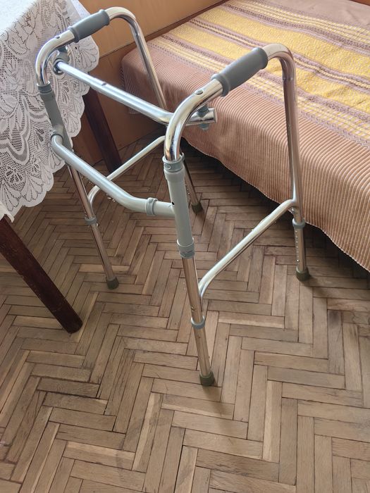 Помощни средства