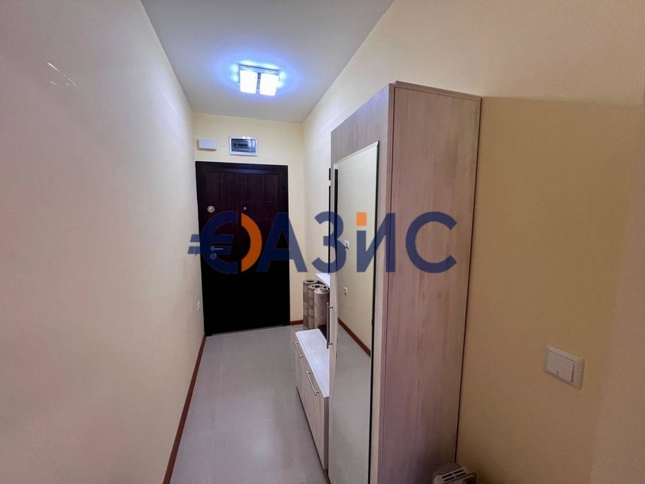 Продава се Двустаен апартамент в к.к. Слънчев бряг - 83 кв.м за 590 €/кв.м - Снимка #1