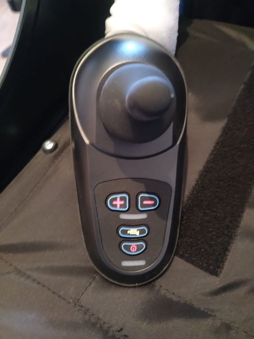 Инвалидная коляска