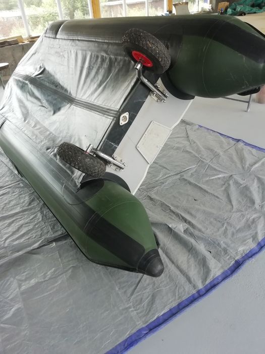 Продам Лодка ПВХ 320.