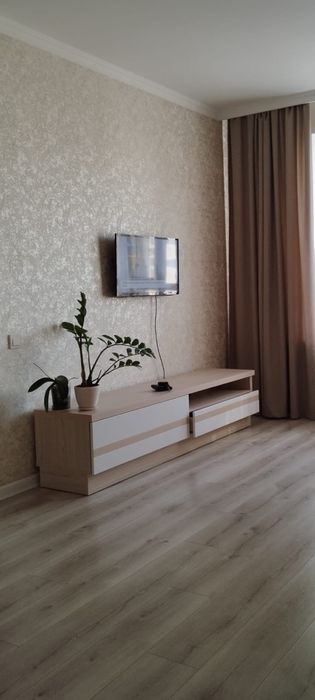 Продаю консоль,