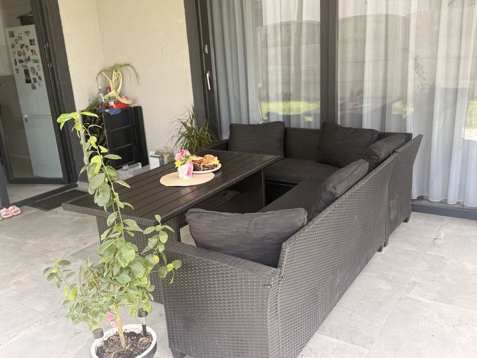 Vand SET Canapele si masa terasa ,gradina