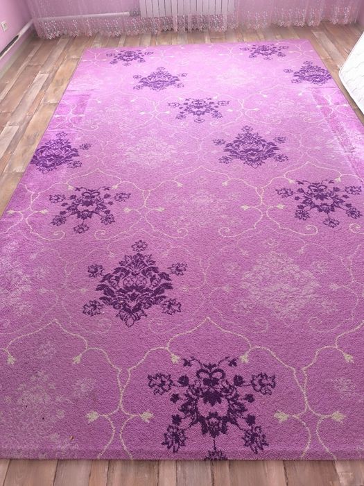 Продам ковёр 4х2.5м