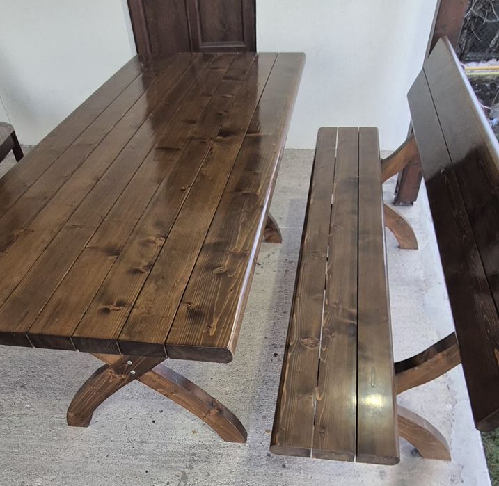 Vând masă pentru terasă