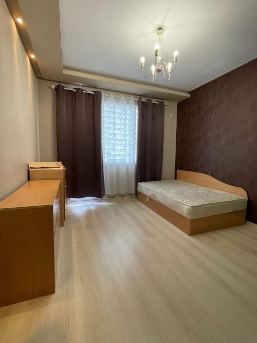 Дава се под наем Тристаен апартамент в Варна, Младост 2 - 70 кв.м за 435 € - Снимка #4
