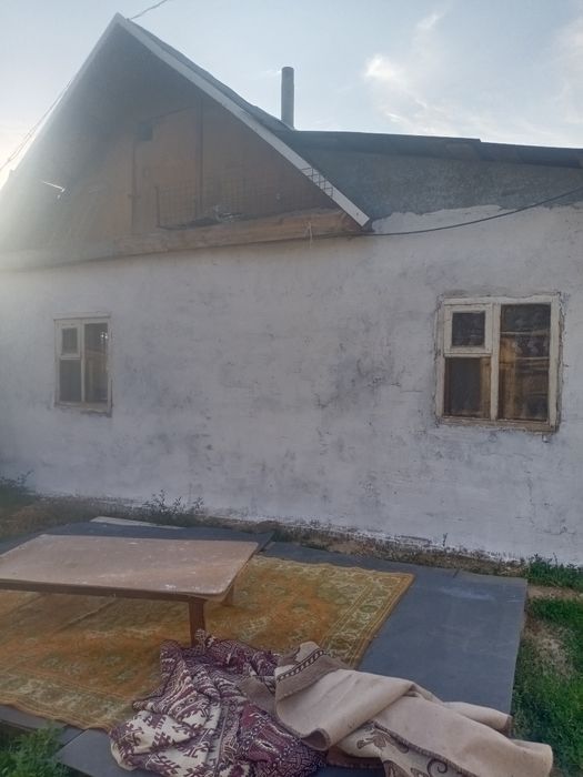 Сдаётся домик с комнатой