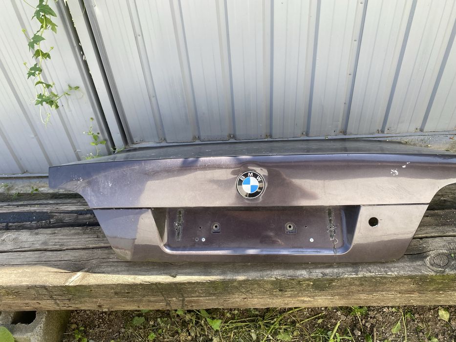 BMM e38 Крышка башажника