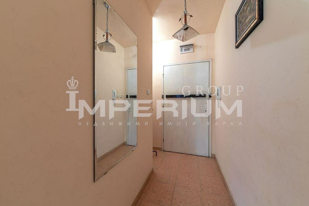 Продава се Тристаен апартамент в Варна, Лятно кино Тракия - 78 кв.м за 1216 €/кв.м - Снимка #12