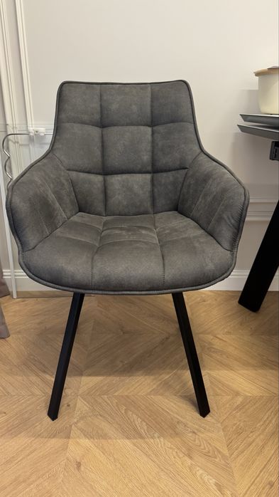 Продам стулья с поворотным сиденьем