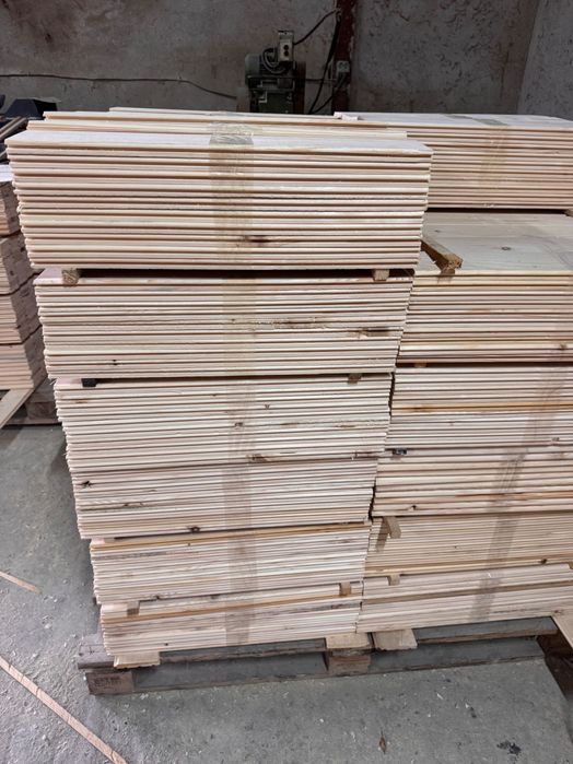 Ламперия от сух дървен материал