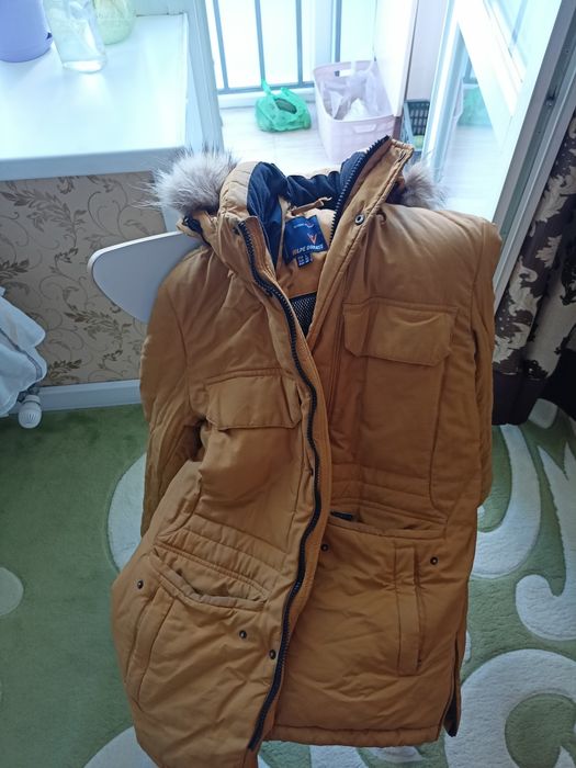 Зимняя куртка пуховик