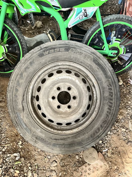 Продам запаску на спринтер 906