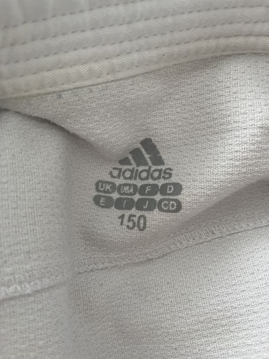Продам кимоно Adidas