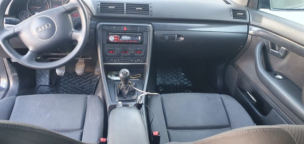 AUDI A4 berlina 131 AWX Acte La Zi !!