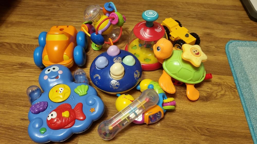 Детские игрушки для разв