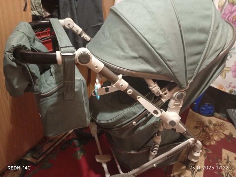 Продам коляску детскую